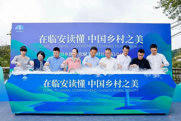 比特币再创新高！44000美元大关被突破，市场迎来狂欢时刻